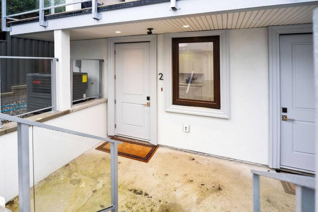 Brand New 2 Bedroom Point Grey Getaway Vancouver Exterior photo